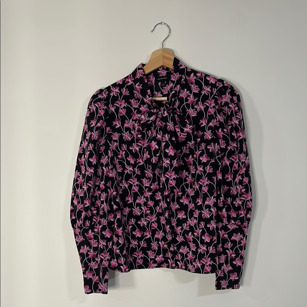 Who What Wear Black and Pink Long Sleeve Blouse
